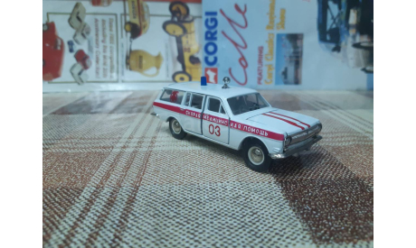 Агат2402м Саратов 1/43 Газ 2402 Скорая помощь, масштабная модель, scale43