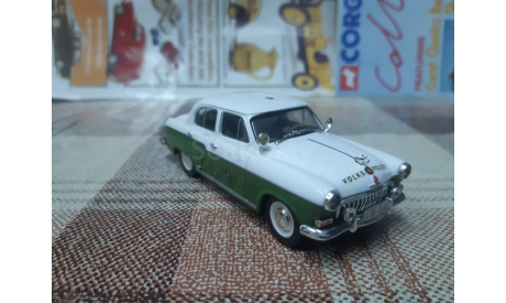 VMM003  Ist 1/43 Газ 21 Volkspolizei, масштабная модель, 1:43
