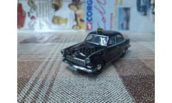 CCC016 Ixo 1/43 Газ 21 Волга Taxi 1965