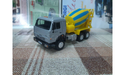 BR-58022 Cararama 1/43 Камаз 54115 бетономешалка Стройтрест