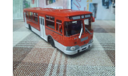 6900078400006 Советский автобус(Сова) 1/43 Лиаз-677М