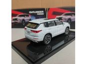 KSR43128WT 1/43 Mitsubishi Outlander 2023 белый, масштабная модель, СPM, scale43