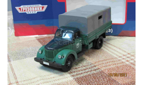 44100169 Автоистория 1/43 УралЗИС-355М, с тентом, масштабная модель, scale43