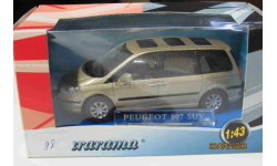 230D Cararama 1/43 Peugeot 807 gold