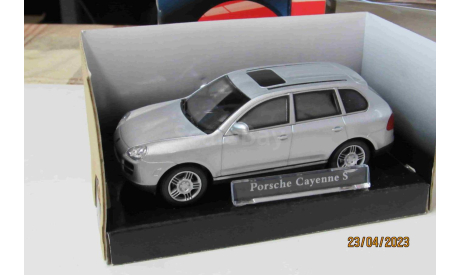 230D Cararama 1/43 Porsche Cayenne S silver, масштабная модель, scale43