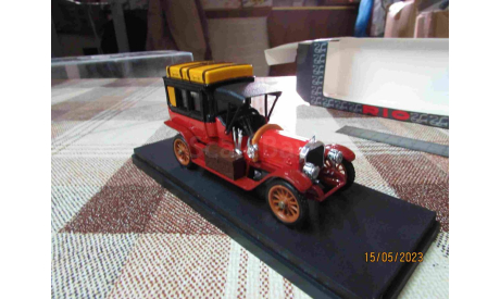rio 33 Rio 1/43 Mercedes Limousine 1908 red(c чемоданами), масштабная модель, scale43, Mercedes-Benz