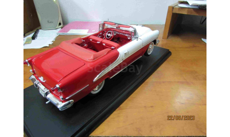 9869W Welly 1/18 1955 Oldsmobile Super 88, масштабная модель, scale18