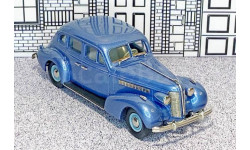 BC 006 Brooklin 1/43 Buick Special Plain Back 4-door Sedan M-47 Hard Top 1937 Blue met.