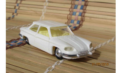 Сихарули(Тбилиси) 1/43 Panhard 24BTбелый