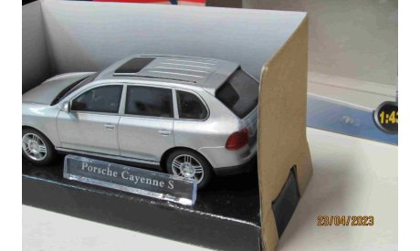 230D Cararama 1/43 Porsche Cayenne S silver, масштабная модель, scale43