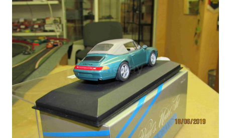 430 063040 Minichamps 1/43 Porsche 911 Cabriolet 1994 soft top green met., масштабная модель, 1:43