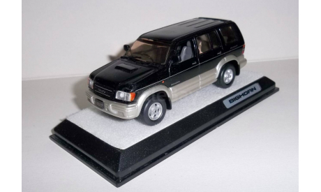 1/43 Isuzu Bighorn Plaisir LWB 2000 MY, дилерская модель, раритет, масштабная модель, scale43