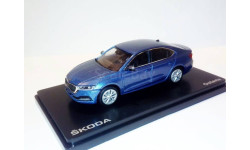 Skoda Octavia A8 Mk IV NEW 2021 Abrex 1/43 Шкода Октавия-4 седан серебристо-голубая / silver-blue 1:43