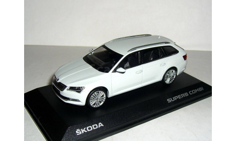 Skoda Superb B8 (Superb-III) combi 1:43 Шкода Суперб-3 - 2015г универсал БЕЛЫЙ, масштабная модель, 1/43, i-Scale