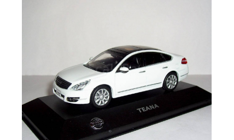 Nissan Teana J32 LHD 2009 J-collection 1-43 Ниссан Теана БЕЛАЯ левый руль, масштабная модель, scale43