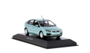 ✔ В наличии! - Ford Focus II (Mk2) hatchback Minichamps 1/43 Форд Фокус 2005 Мк2 хэтч 5дв 1:43 серебристо -голубоватый (зеленоватый), масштабная модель, scale43