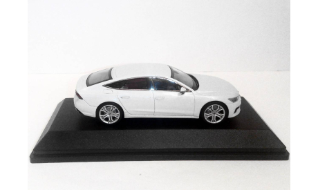 Audi A7 (C8) Sportback iScale - Kyosho 1/43 Ауди А7 2017 ’спорт-купе’ БЕЛЫЙ  /  WHITE 1:43, масштабная модель