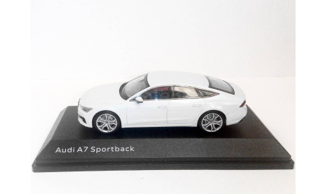 Audi A7 (C8) Sportback iScale - Kyosho 1/43 Ауди А7 2017 ’спорт-купе’ БЕЛЫЙ  /  WHITE 1:43, масштабная модель
