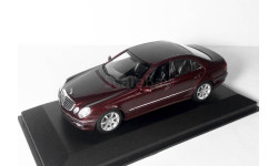 Акция - См.- ни-же! . Mercedes-Benz E-class W211 Minichamps 1/43 Мерседес-Бенц E-klasse 1:43 бордовый / dark RED