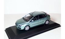✔ В НАЛИЧИИ! ★ СКИДКА! ⬊ ✮  Ford Focus II (Mk2) hatchback Minichamps 1/43 Форд Фокус 2005 Мк2 хэтч 5дв 1:43 серебристо -голубоватый (зеленоватый), масштабная модель, scale43