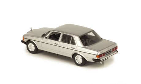★ ⬊ Акция-РАСПРОДАЖА!! ✔ ⤵ Модель ✔ В наличии!  -  Mercedes-Benz W123 200D 1976 года предшественник E-klasse 1/43 IXO Мерседес W-123 200 D серебрист. / SILVER 1:43, масштабная модель, scale43, IXO Road (серии MOC, CLC)