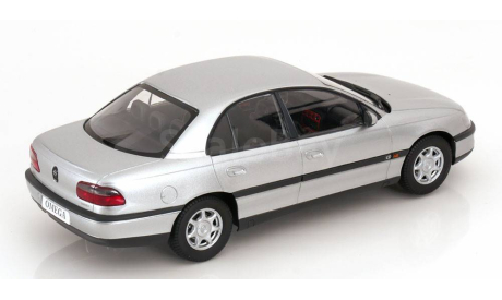 ⬊ Акция-СКИДКА! ⤵ Под ЗАКАЗ! ↪ Opel Omega B Limousine 1/18 Triple 9  Опель Омега Б седан 1996 серебристый / silver 1:18, масштабная модель, scale18