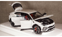 Lamborghini Urus (Bianco Icaris), Auto Art 1:18, масштабная модель, Autoart, scale18