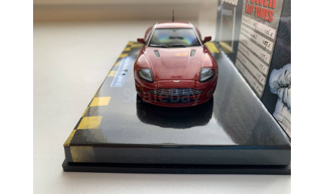 Aston Martin Vanquish S, масштабная модель, Minichamps, scale43