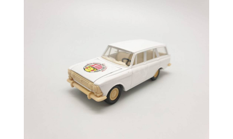 Москвич-427 Золотая шайба цвет белый, масштабная модель, scale43