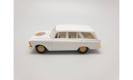 Москвич-427 Золотая шайба цвет белый, масштабная модель, scale43