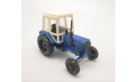 0241)МТЗ 82 бело синий, масштабная модель, scale43