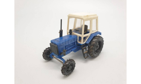 0241)МТЗ 82 бело синий, масштабная модель, scale43