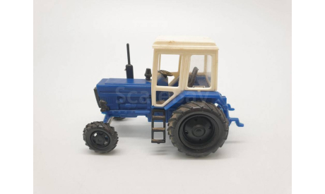 0241)МТЗ 82 бело синий, масштабная модель, scale43