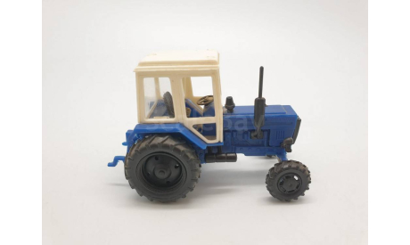 0241)МТЗ 82 бело синий, масштабная модель, scale43