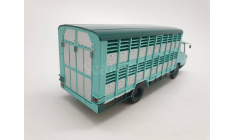 BERLIET Stradair 10 Cochonnière 1966г. blue арт.G111A009, масштабная модель, scale43