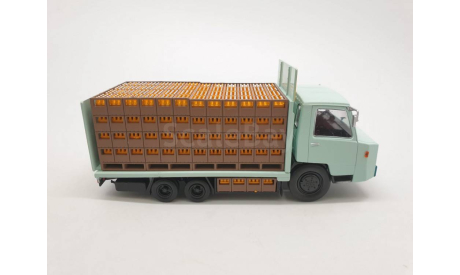 BERLIET Tekel Transport De Boissons 1966г. голубой арт.G111A030, масштабная модель, scale43
