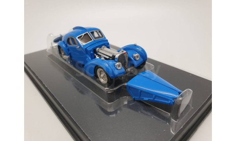 Bugatti 57 SC Atlantic 1938 арт.4249 Лот №00552, масштабная модель, RIO, scale43