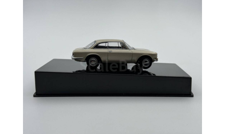 ALFA ROMEO 1750 GTV 1967, light gold арт.50104, масштабная модель, scale43