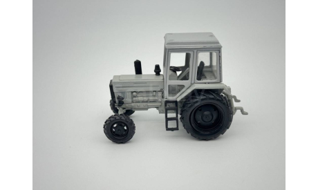 0239)Трактор МТЗ-82 ’Беларус’ октябрь 1991 (серый), масштабная модель, scale43