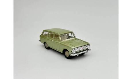 0225)Москвич-427 Салатовый, масштабная модель, scale43