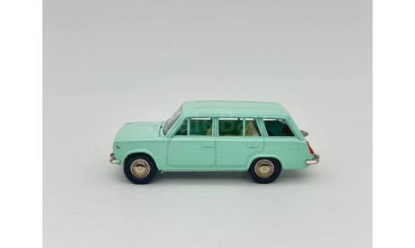 0128)Волжский-2102 А-11 Бирюзовый, масштабная модель, scale43