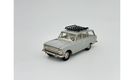 0164)Москвич 426 с багажником, масштабная модель, scale43