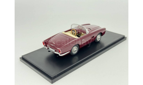 PEGASO Z-102 Spider Serra Barcelona open roof (1956), maroon арт.EMEU43005C, масштабная модель, scale43