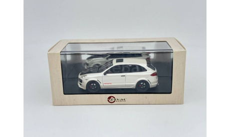 Porsche Cayenne 2 Door Coupe by Merdad 2010 white арт.EMEU43016B, масштабная модель, scale43