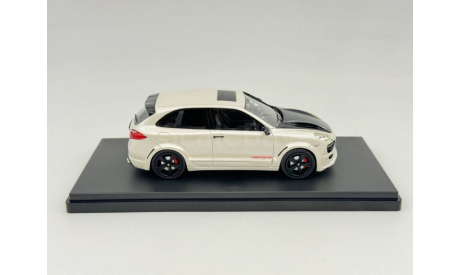 Porsche Cayenne 2 Door Coupe by Merdad 2010 white арт.EMEU43016B, масштабная модель, scale43