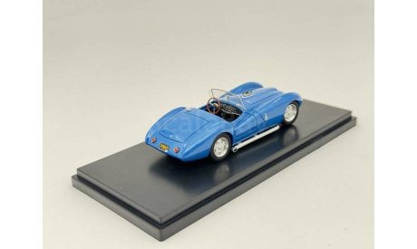 VICTRESS S-1 sport roadster (1953), blue арт.EMUS43025B, масштабная модель, scale43