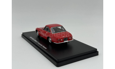 OSCA 1600 GT sport coupe (1963), red арт.EMEU4309A, масштабная модель, scale43