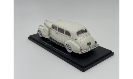 PACKARD 180 7 Passenger Limousine (1942), biege арт.EMUSPA43002B, масштабная модель, scale43