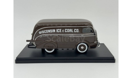 INTERNATIONAL D-300 Delivery Van Wisconsin Ice Co. 1938, brown арт.EMUS43080D, масштабная модель, scale43