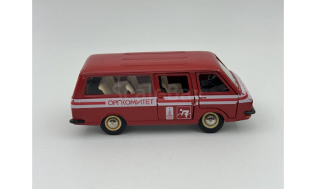 0037)РАФ 2203 А-18 Оргкомитет, масштабная модель, scale43